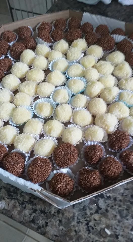 Doces de festa da Joy's Cakes